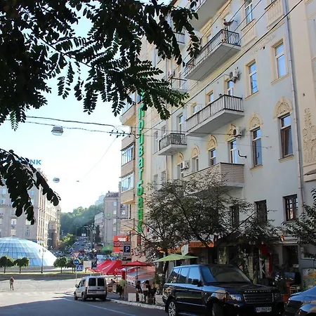 Maydan Nezalezhnosti Kyiv
