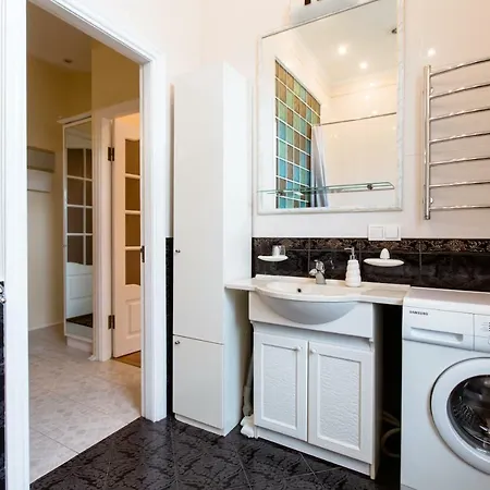 Maydan Nezalezhnosti Apartment Kyiv